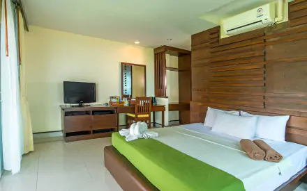 Lanta Pura Beach Resort