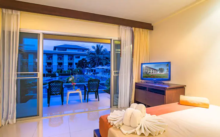 Lanta Pura Beach Resort