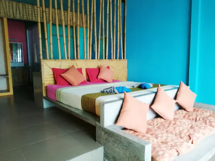 Cha-Ba Lanta Resort & Bungalows
